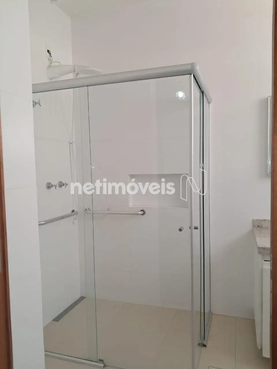 Banheiro suíte 2° pavimento