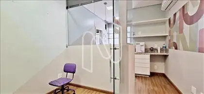  Sala 415 com ar condicionado.