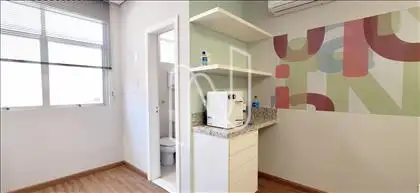 Sala 415 com ar condicionado e banheiro 