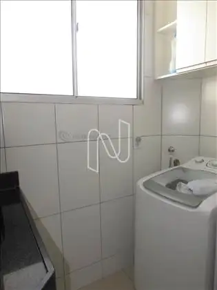 Área de serviço conjugada com a cozinha 