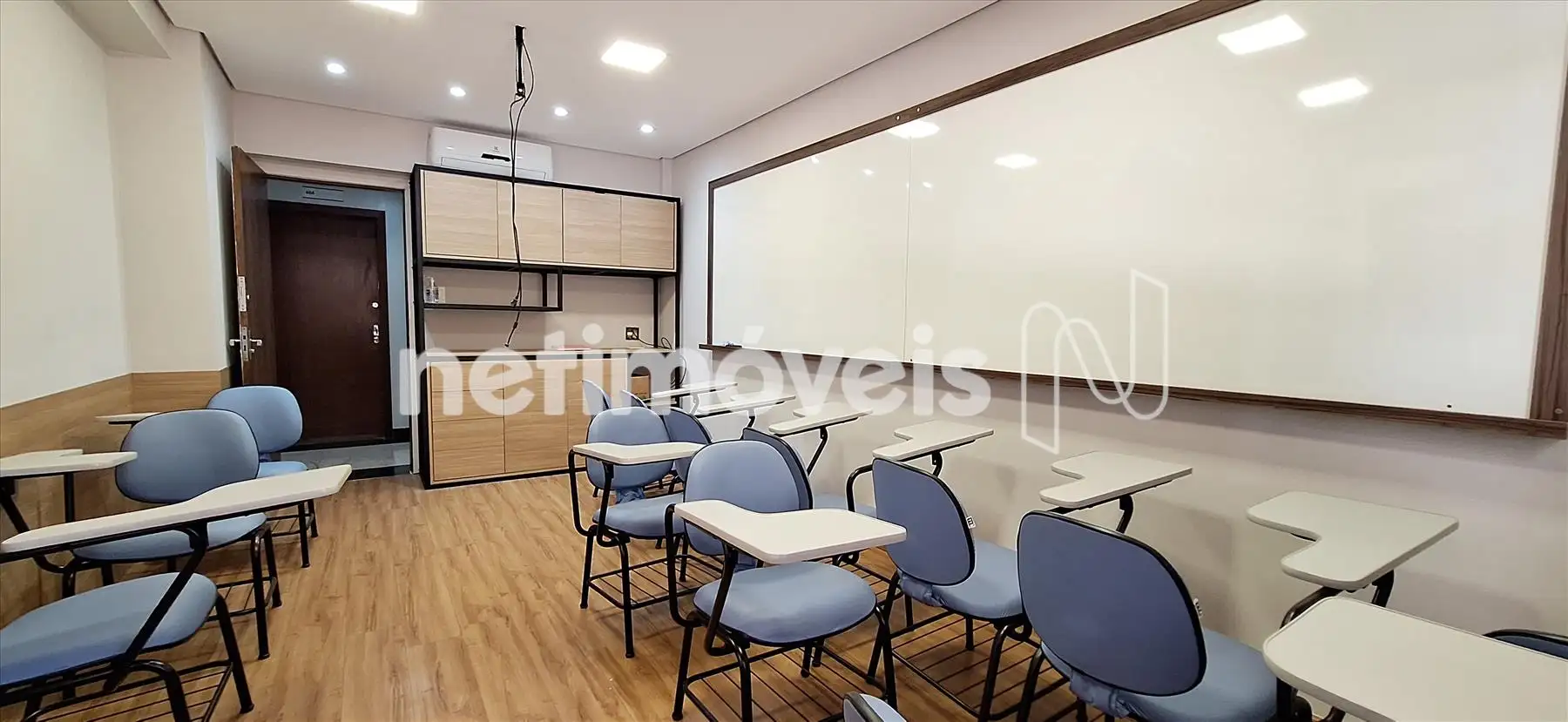  Sala 414 com ar condicionado