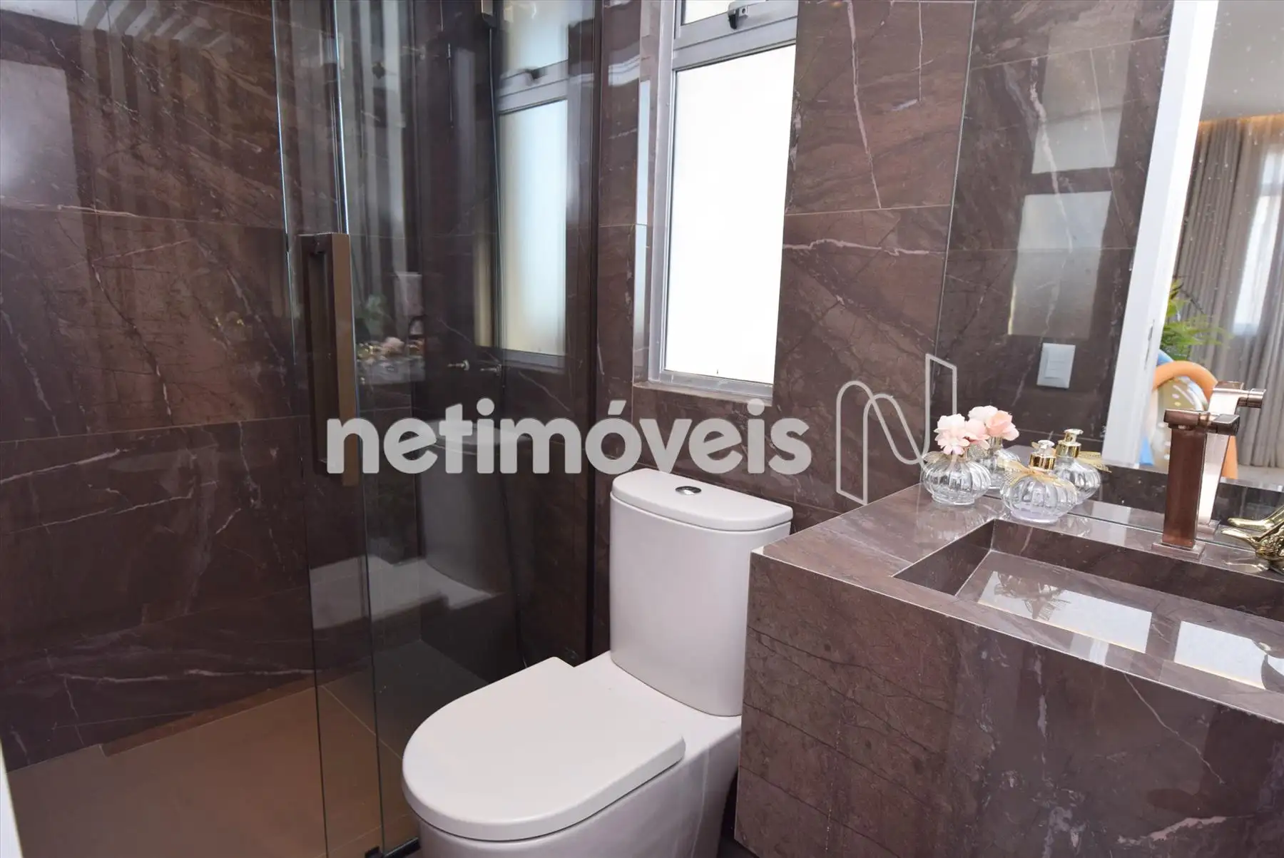 Banheiro social 2º pavimento