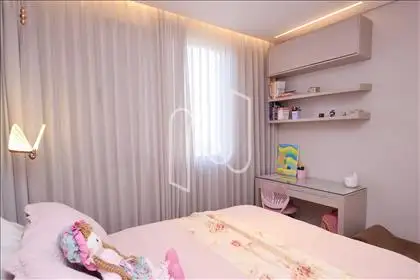 Quarto 03 com armário 