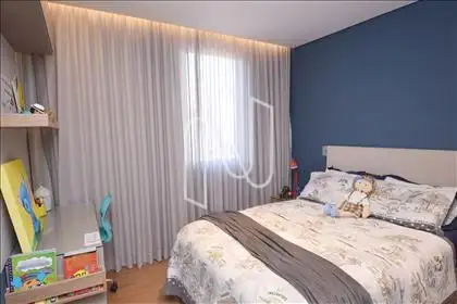 Quarto 04 com armário 