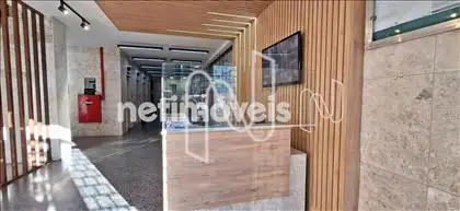 Portaria com controle de entrada 