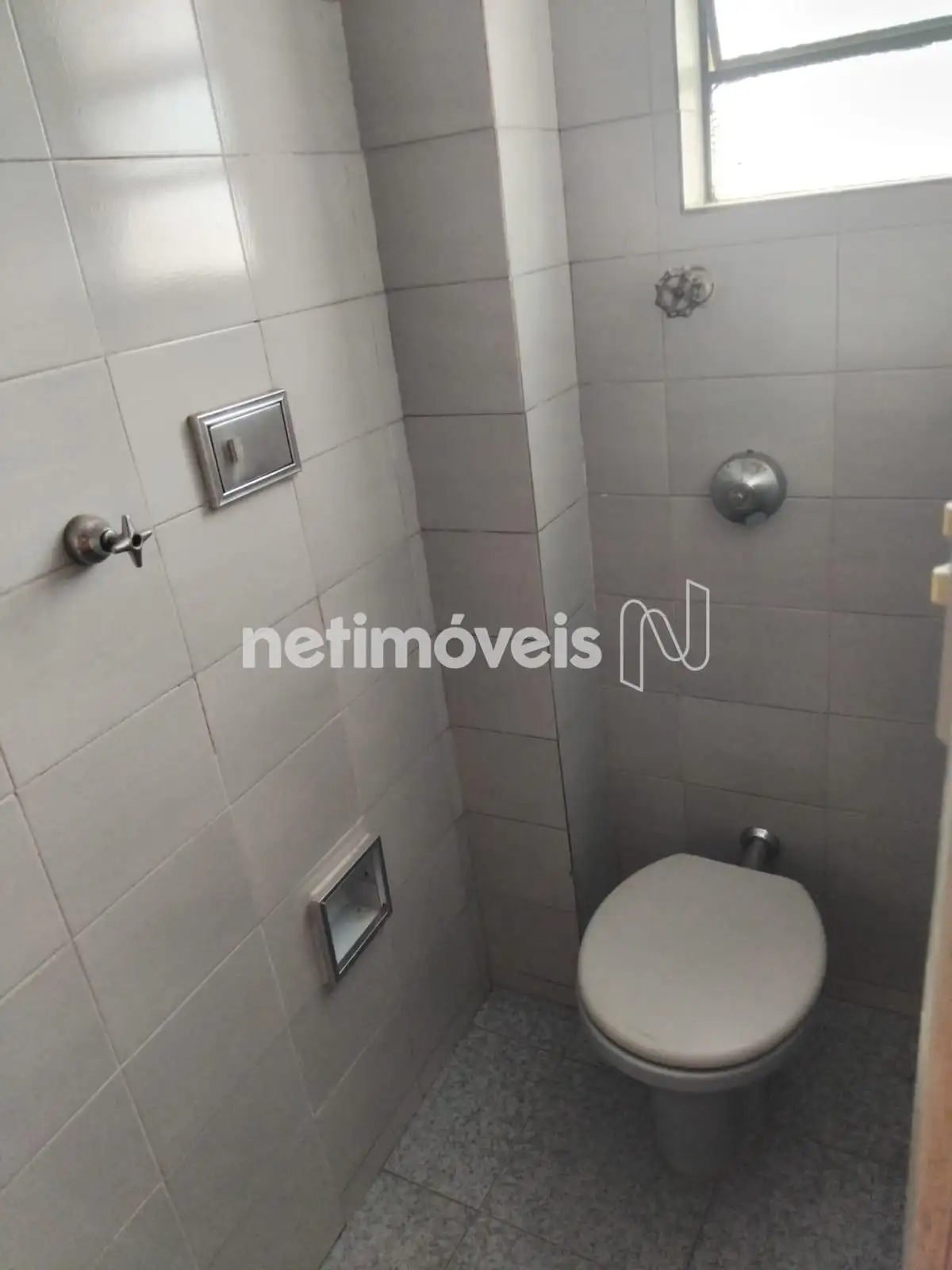 Banheiro de serviço