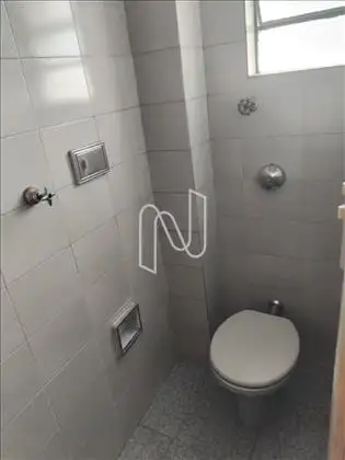 Banheiro de serviço