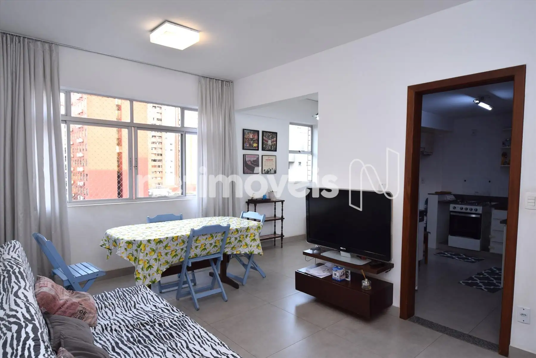 Sala para 02 ambientes 