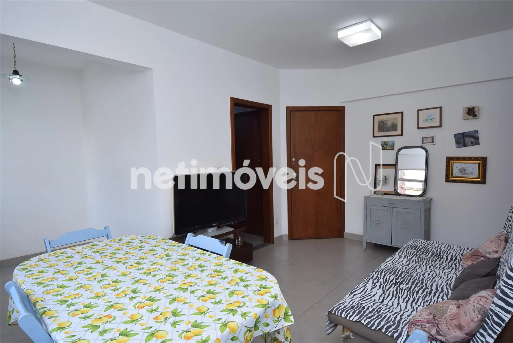 Sala para 02 ambientes