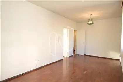 Sala ampla para 2 ambientes