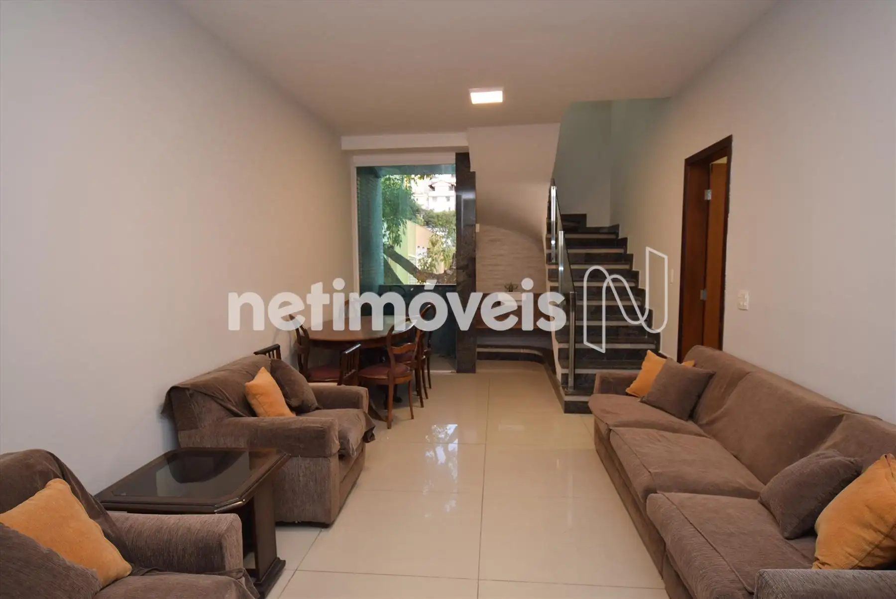 Sala do 1º pavimento