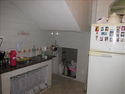 Cozinha vista de outro ângulo
