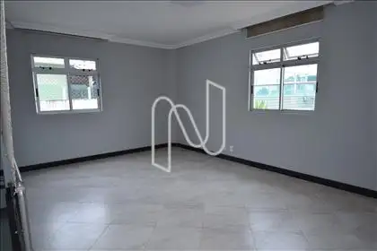 2º pav.: Sala para 02 ambientes