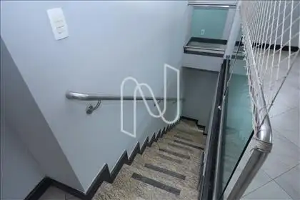 Acesso ao 2º pavimento 
