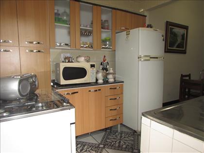  Cozinha com armários