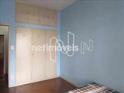 Quarto 02 com varanda 