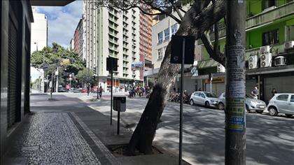 Cruzamento da Rua São Paulo com Av. Amazonas