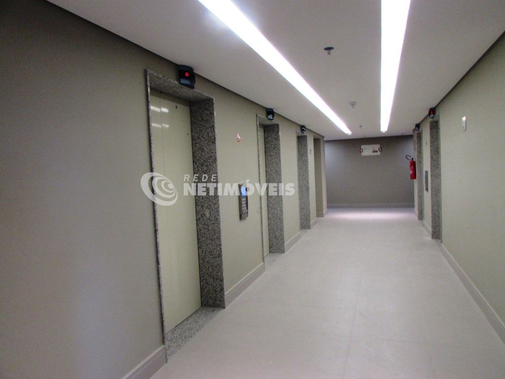 Corredor vigésimo andar