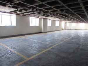  Garagem demarcada