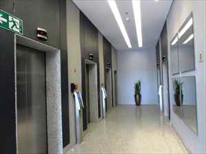  Elevadores Hall