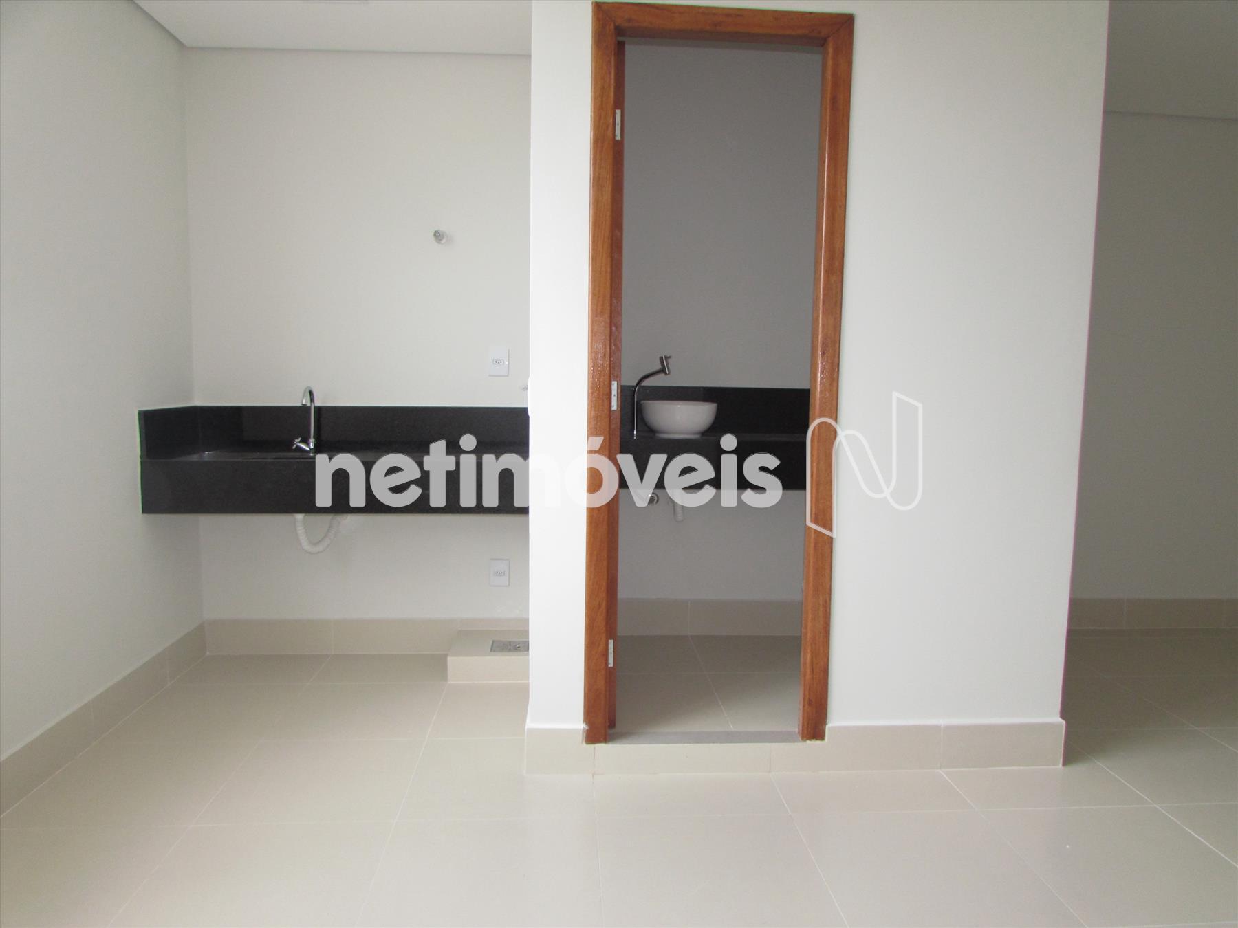 Vista para a copa e o banheiro