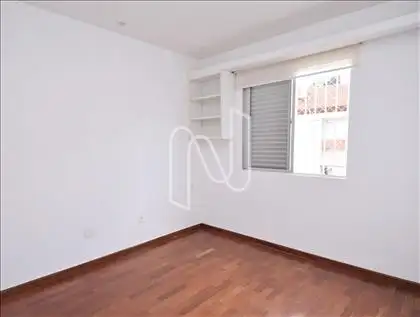 1º pav. Quarto 02 com armário