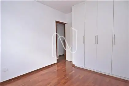 1º pav. Quarto 02 com armário