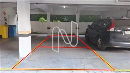  Vagas em linha cobertas