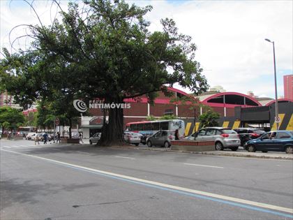  Localizado próximo ao Mercado Central