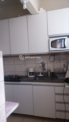 Cozinha com armário