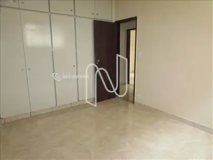 Suíte com armário 