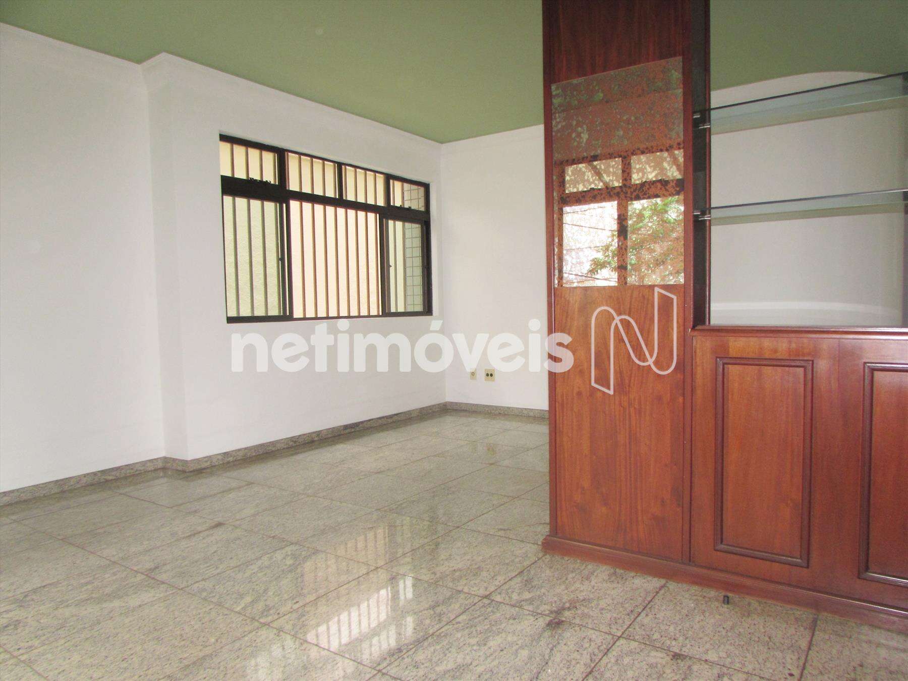 Sala ampla para dois ambientes
