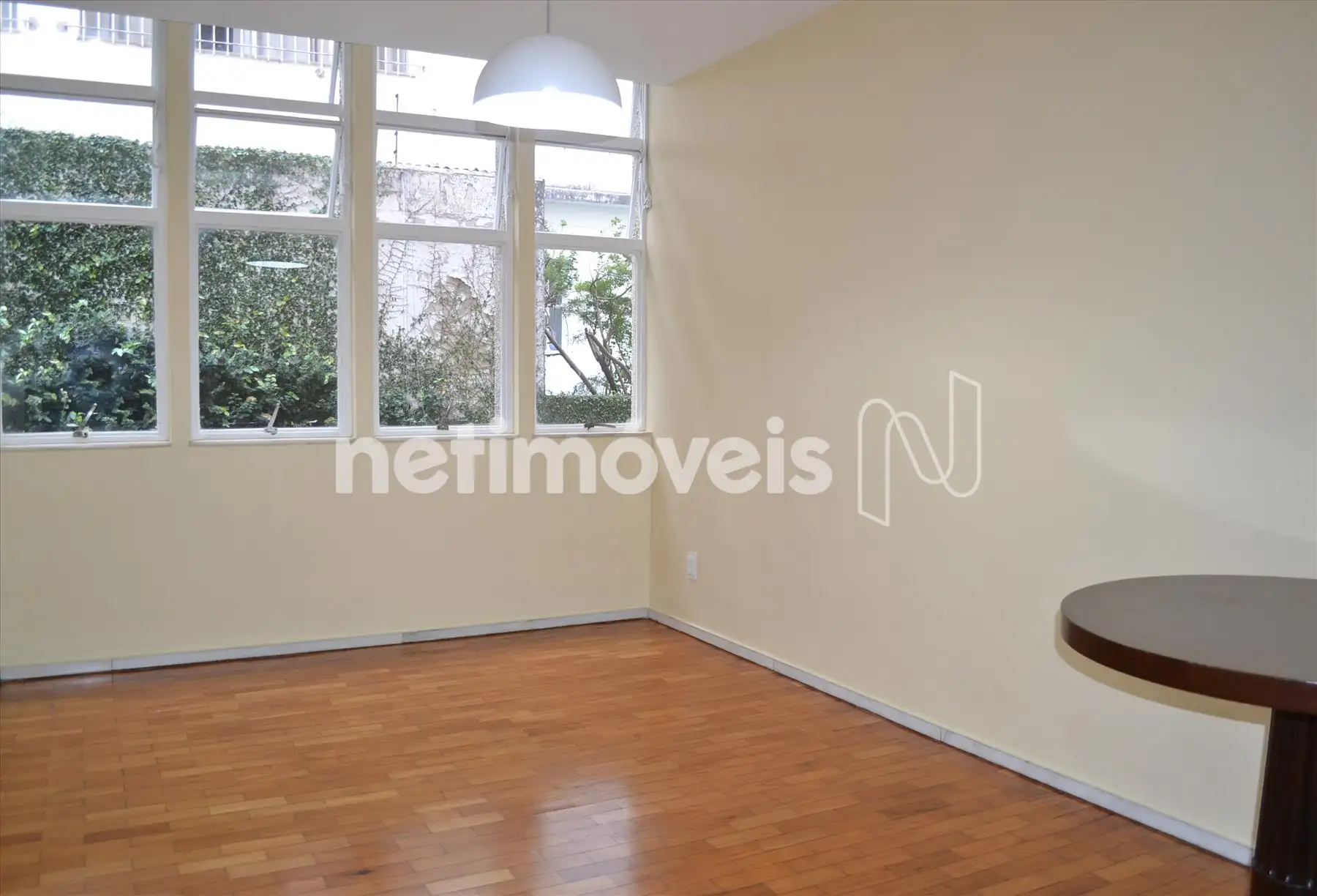 Sala para 02 ambientes
