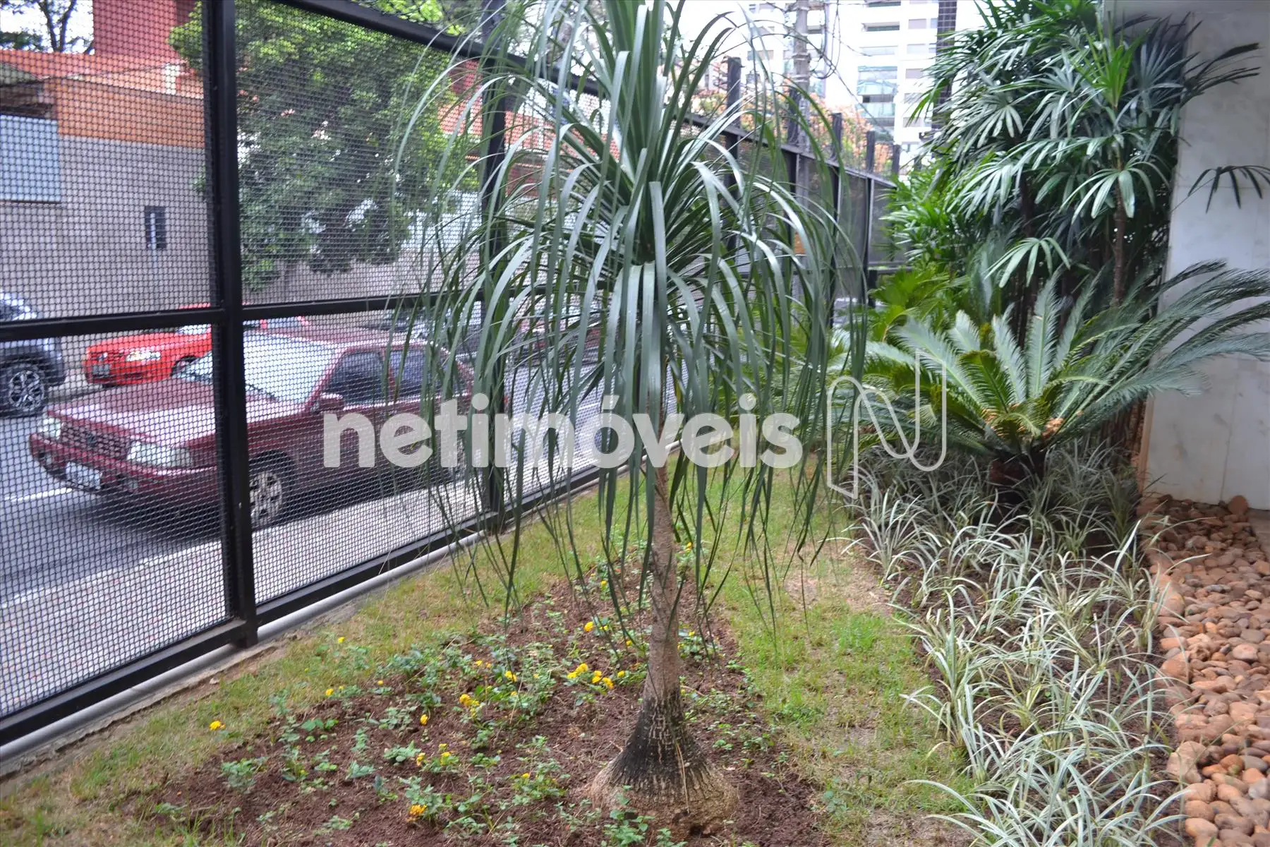 Jardins do prédio