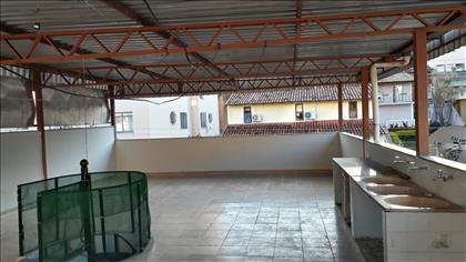 Terraço amplo e arejado