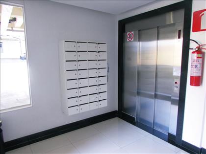 Elevador social