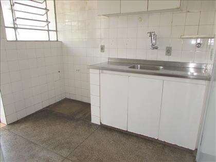 Cozinha com armários