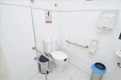 Banheiro feminino 