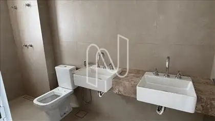 Suíte com cuba dupla 