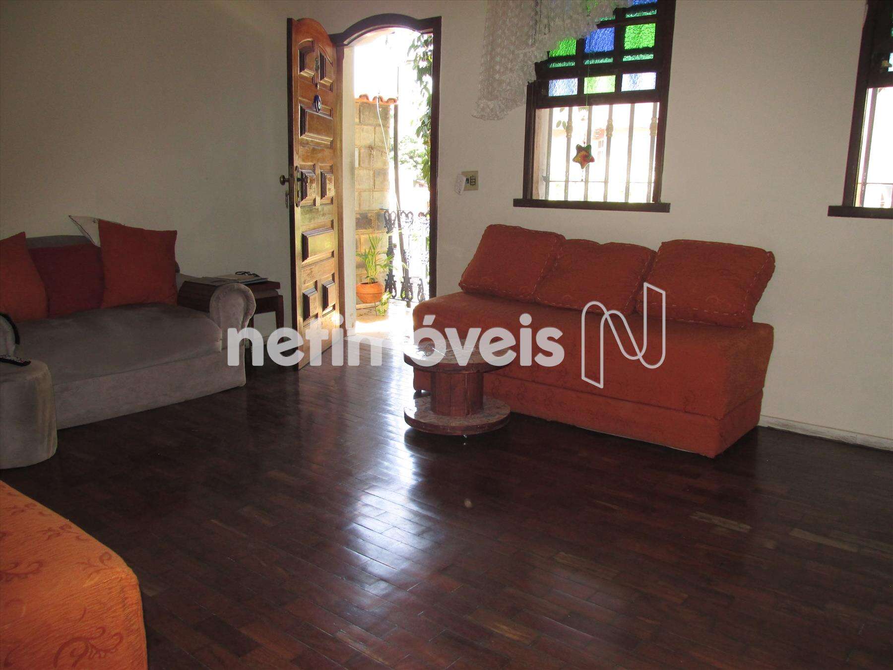 Sala de outro ângulo