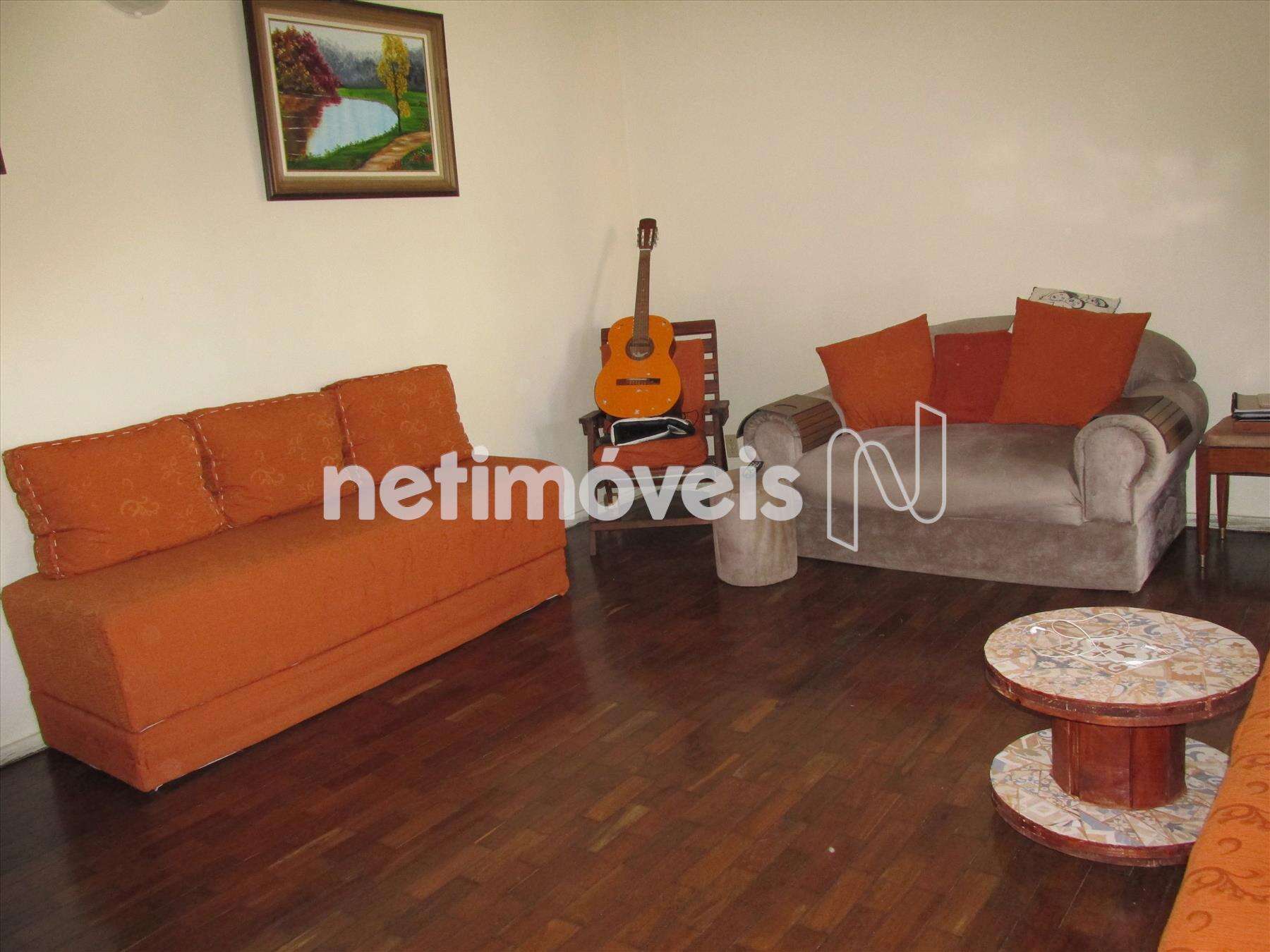 outro ângulo da sala