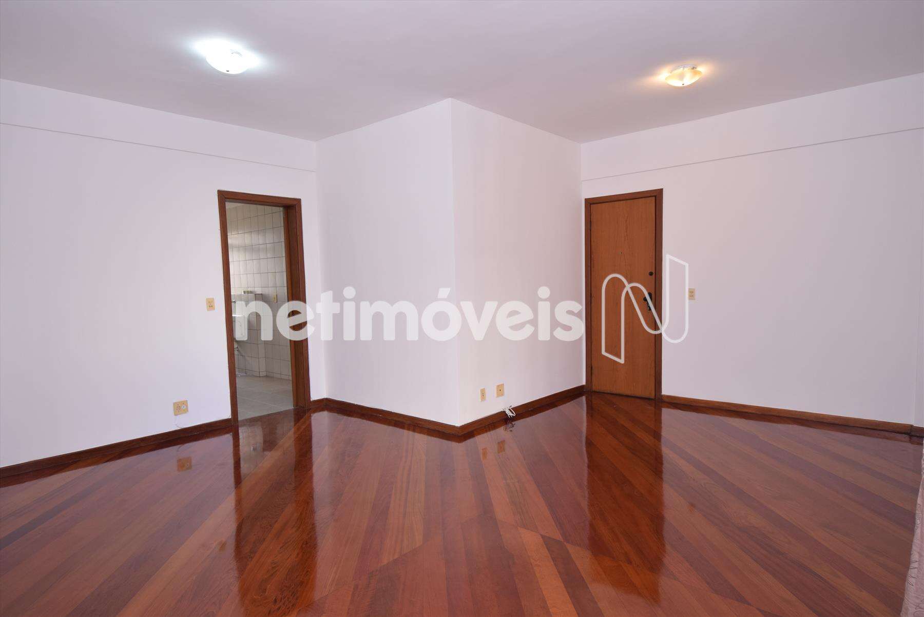 Sala para 02 confortáveis ambientes