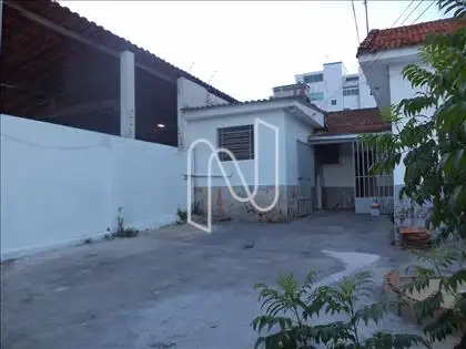 Área barracão