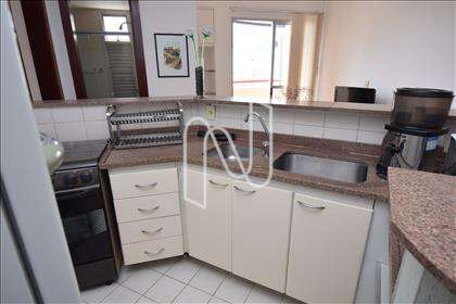Cozinha com armários