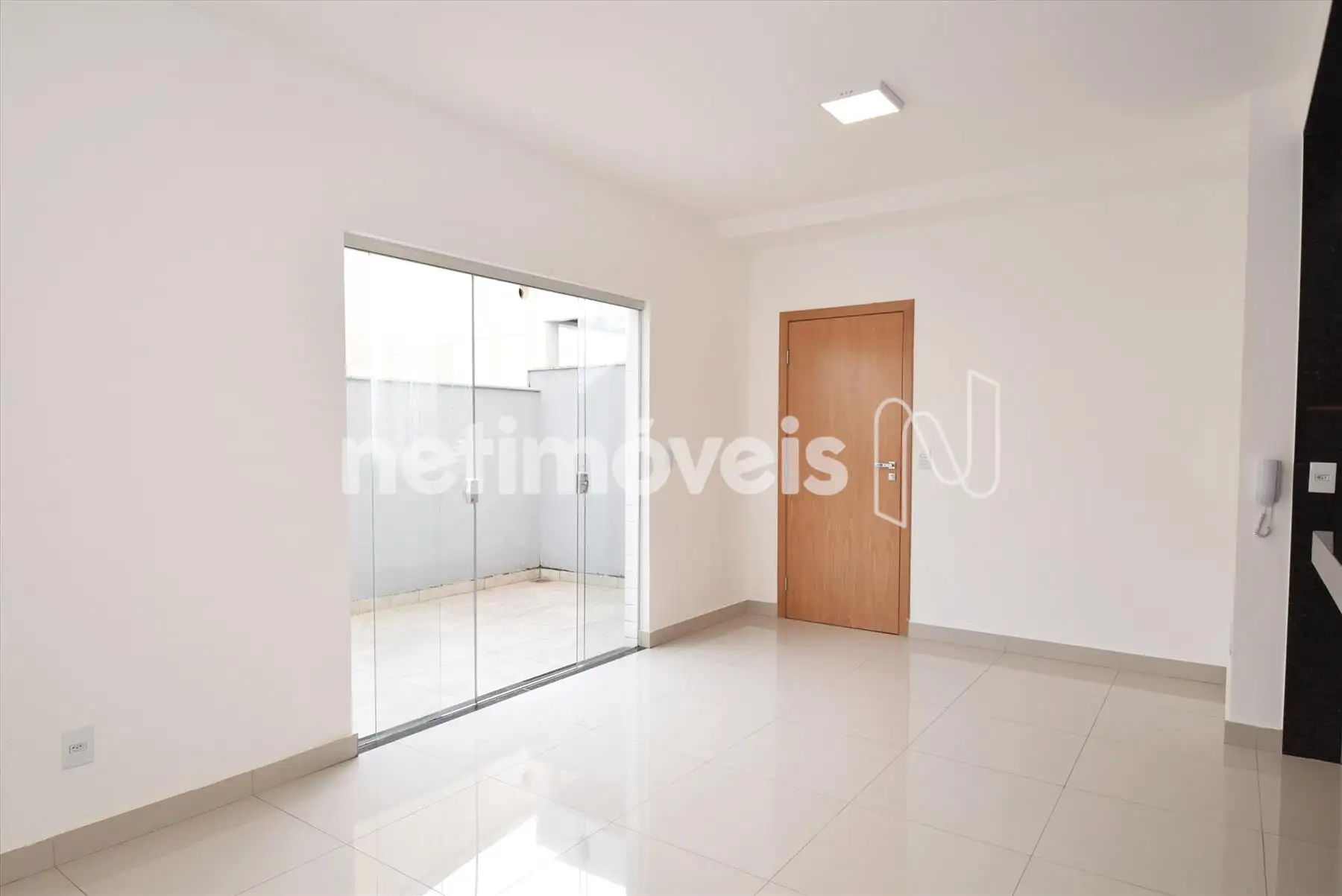 Sala de estar para dois ambientes 