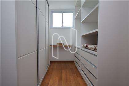 Closet da suíte máster 