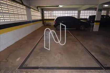 01 vaga de garagem coberta e demarcada - nº18