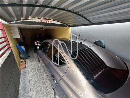 26 Garagem para 2 carros em linha