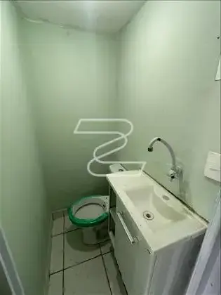 Banheiro loja 1