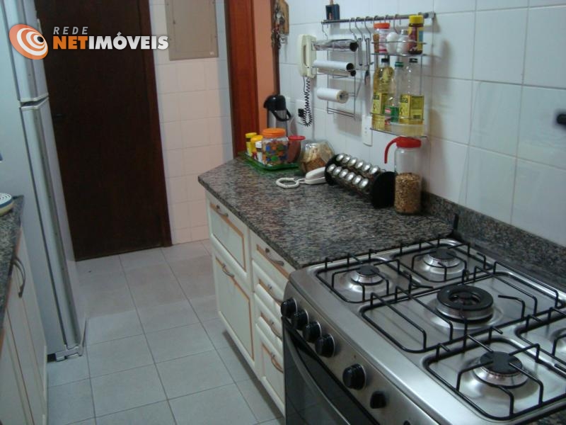 Cozinha, outro ângulo